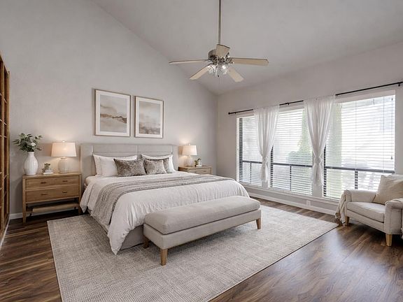 4th image of 2612 San Pedro St APT 112