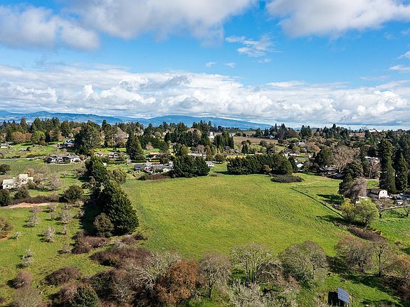 4th image of 8400 Blackney Road