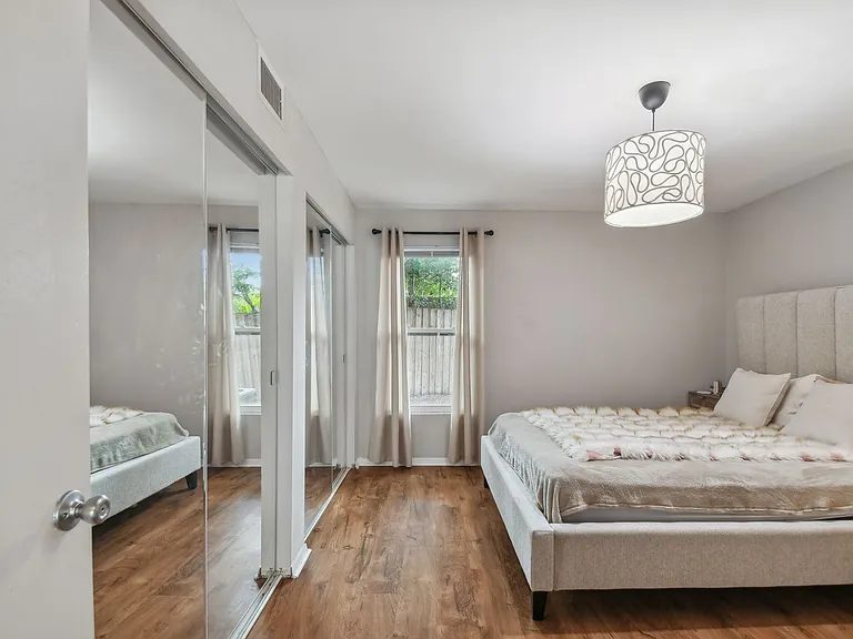 Great Location - SOUTH TAMPA - SOHO / Hyde Park Area — Photo 25