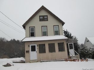 17 Grant St, Liberty, NY 12754