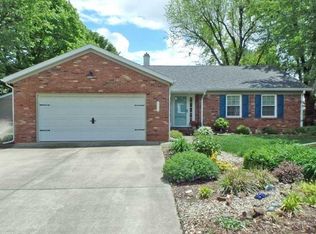 1805 Margaret Dr, Vincennes, IN 47591