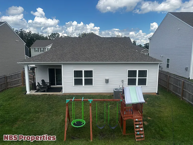 12308 Manhattan Ln — Photo 31