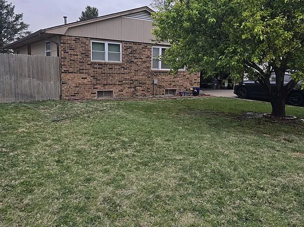 2107 N Cherokee Rd, Garden City, KS 67846