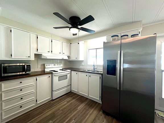 4th image of 7423 Queens Way