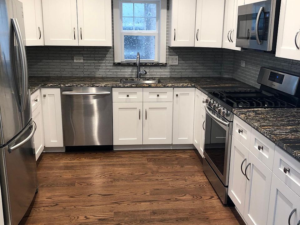 1st image of 2510 N Ashland Ave