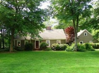 1 Windward Dr, Newburyport, MA 01950