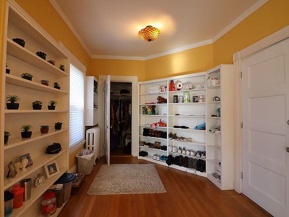 5th image of 135 Saint Paul St #3
