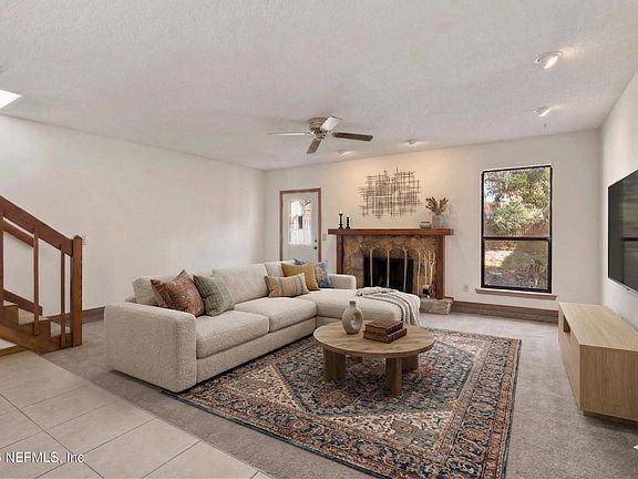 3rd image of 751 EGRET BLUFF Lane