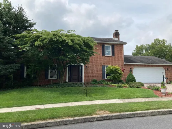 1143 Dry Powder Cir, Mechanicsburg, PA 17050
