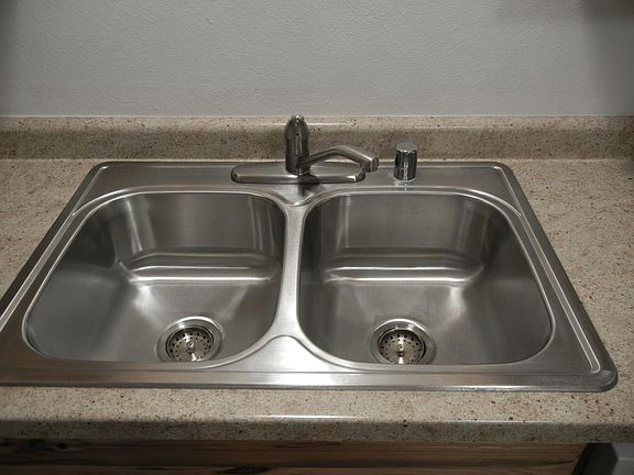 New SS Sink & Faucet