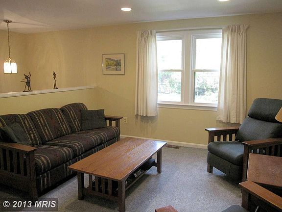3rd image of 1504 Bayflower Ct