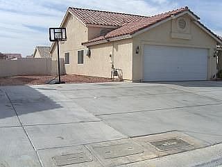 Front side extra parking area