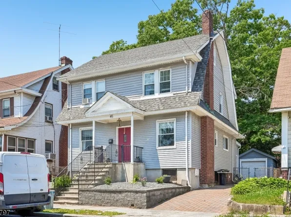 45 Bayview Ave, Newark City, NJ 07112
