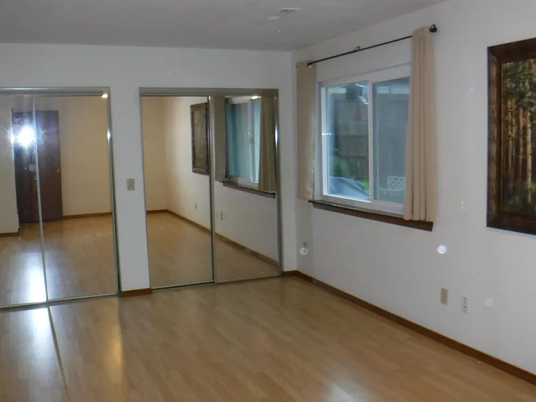 570 Velopa Ct — Photo 10
