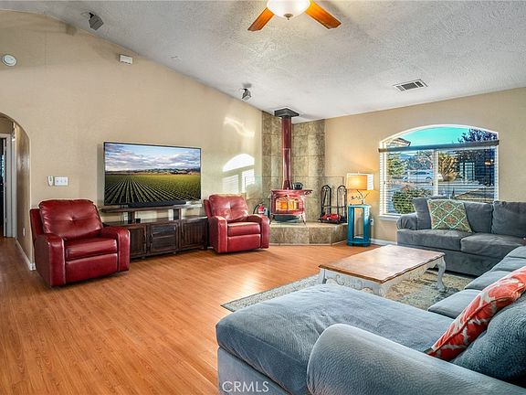 4th image of 388 Calaveras Rd