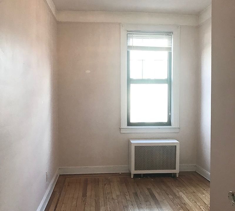 1st image of 32-36 42nd St #2