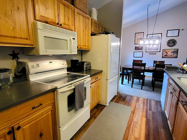 63 Riverfront #255 — Photo 7