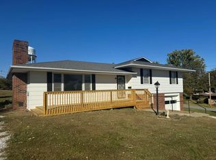605 W Page St, Milan, MO 63556