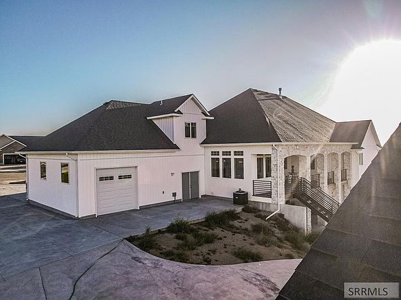 4th image of 3507 Founders Pointe Dr