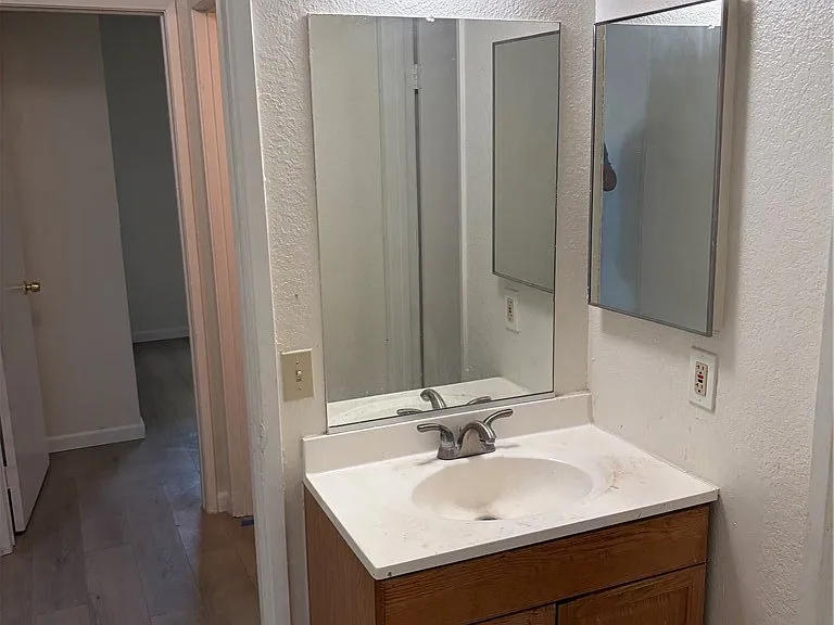 1209 Oxford Dr #C — Photo 10