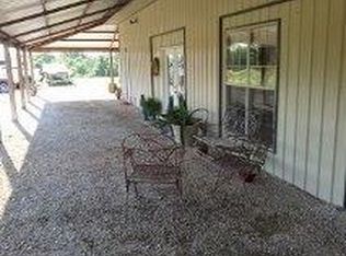 3980 S 85th Rd, Dunnegan, MO 65640