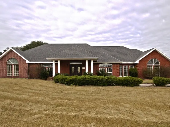 5378 Winners Circle Ln, Vinton, LA 70668