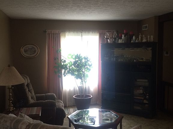 4th image of 84-1105 Hana St