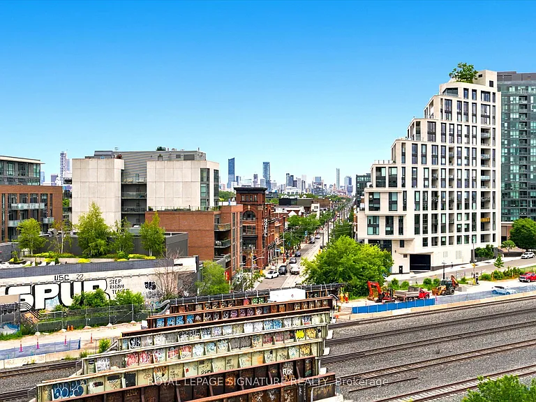 1205 Queen St W #Penthouse 704 — Photo 43