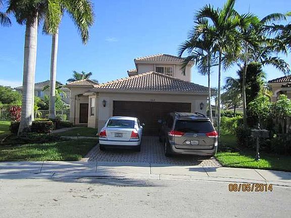 2nd image of 1924 Cedar Ct