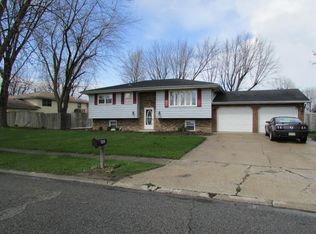 5310 Redwood Ave, Portage, IN 46368