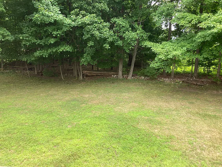 6 Carol Dr #6 — Photo 25