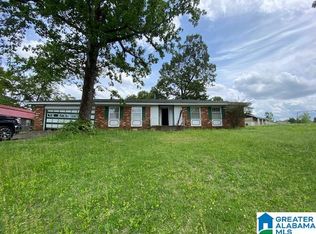 817 Mountain Dr, Fultondale, AL 35068
