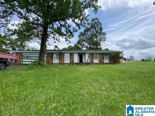 817 Mountain Dr, Fultondale, AL 35068