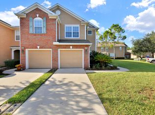 13420 Stone Pond Dr, Jacksonville, FL 32224