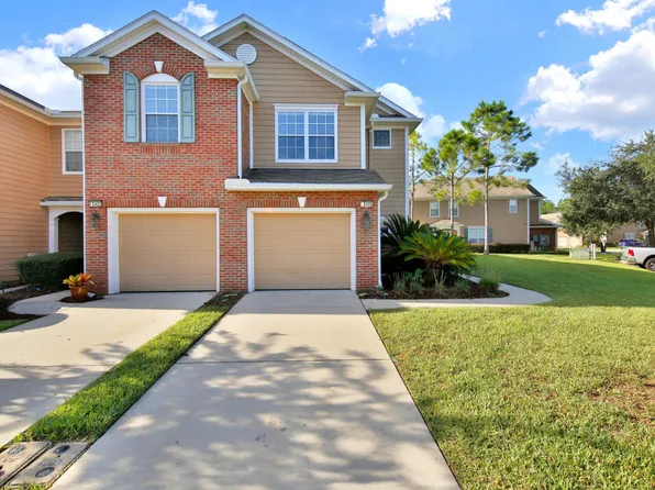 13420 Stone Pond Dr, Jacksonville, FL 32224