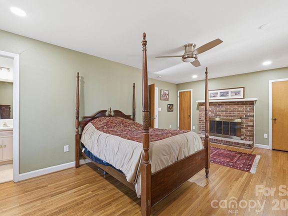 4th image of 11715 Timber Ridge Rd