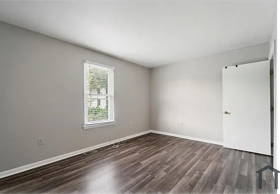 4 bed, 1647 sqft, $2,600 — Photo 4