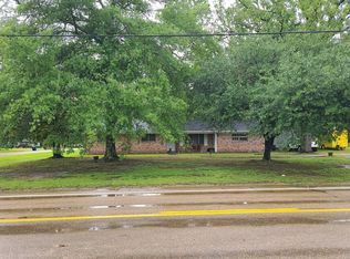 700 S 1st St, Bearden, AR 71720