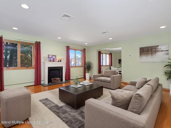4th image of 650 Edgegrove Ave