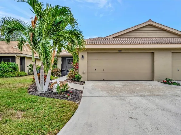 7167 Wood Creek Dr #3, Sarasota, FL 34231