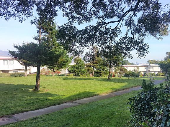 4th image of 3774 Fairfax Way #0