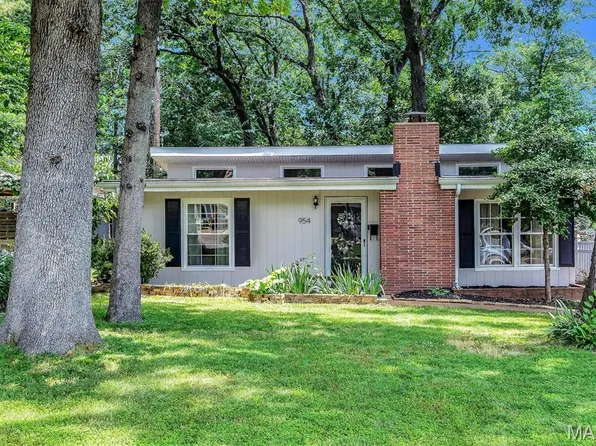 954 Liggett Ave, Saint Louis, MO 63126