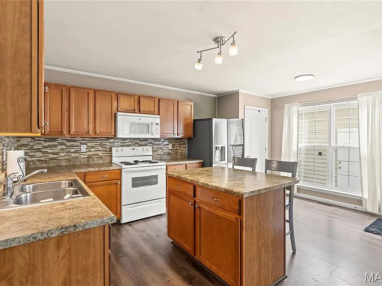 3138 Waterwheel Pl — Photo 9