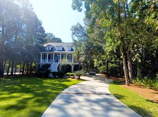 1492 Headquarters Plantation Dr, Johns Island, SC 29455