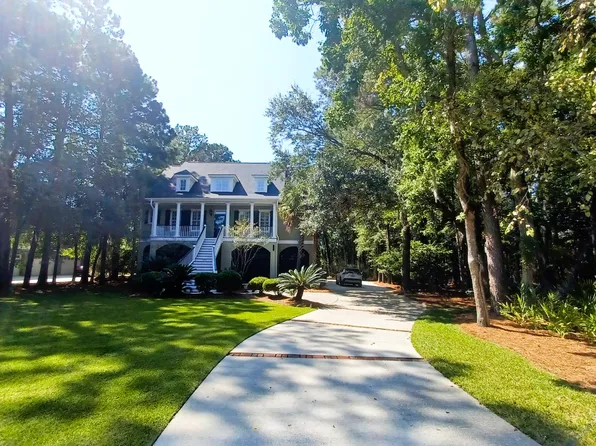 1492 Headquarters Plantation Dr, Johns Island, SC 29455