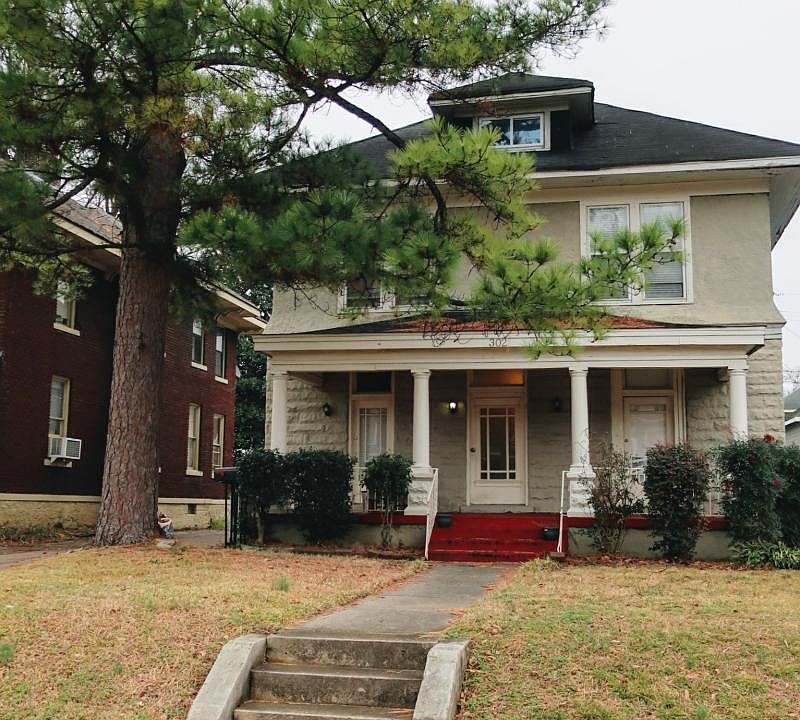 302 Garland Front