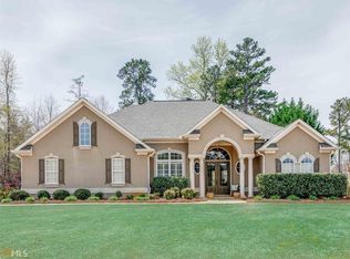 1051 Eagles Brooke Dr, Locust Grove, GA 30248