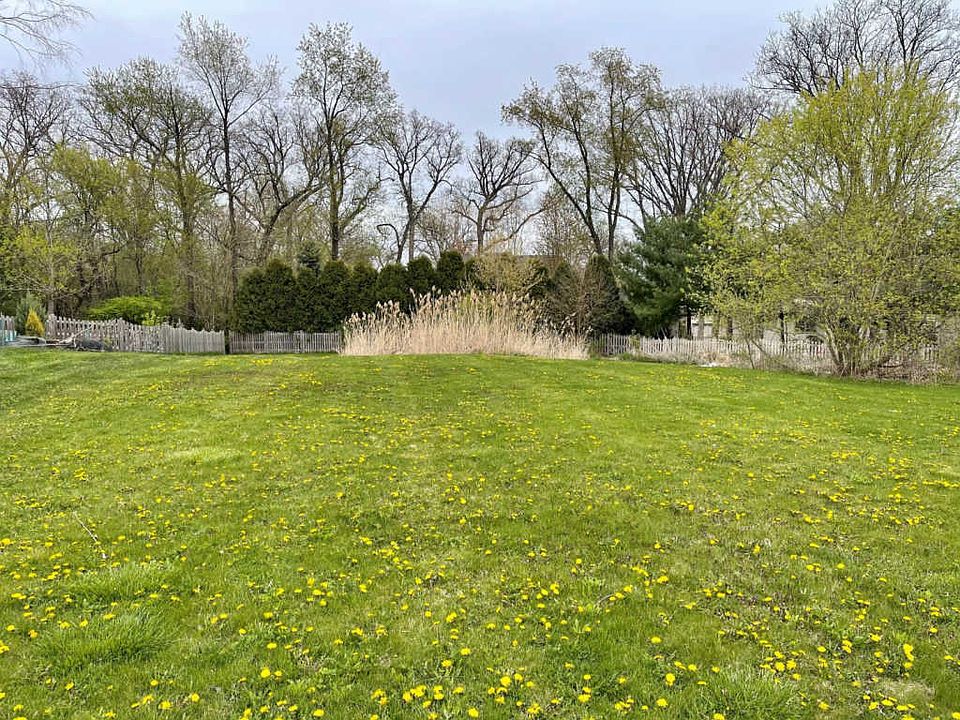 2nd image of 3408 Braberry Ln