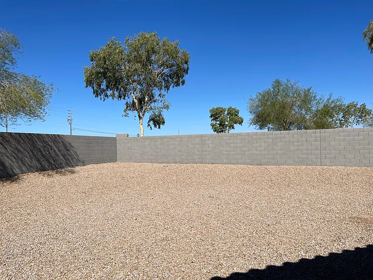 1008 W Nina Dr — Photo 22