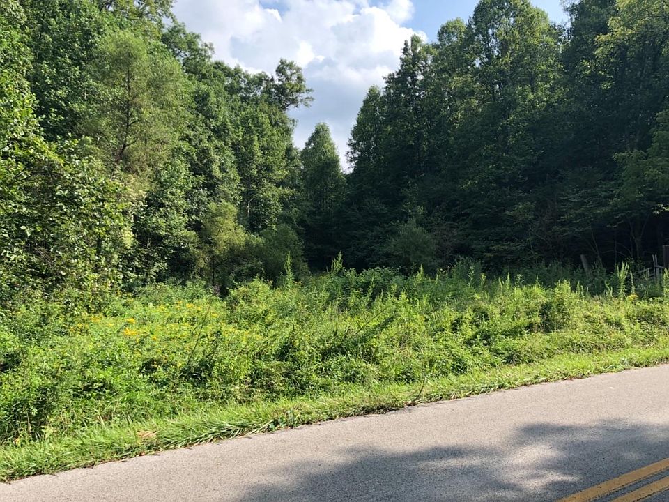 2nd image of 1397 Robinson Creek Rd